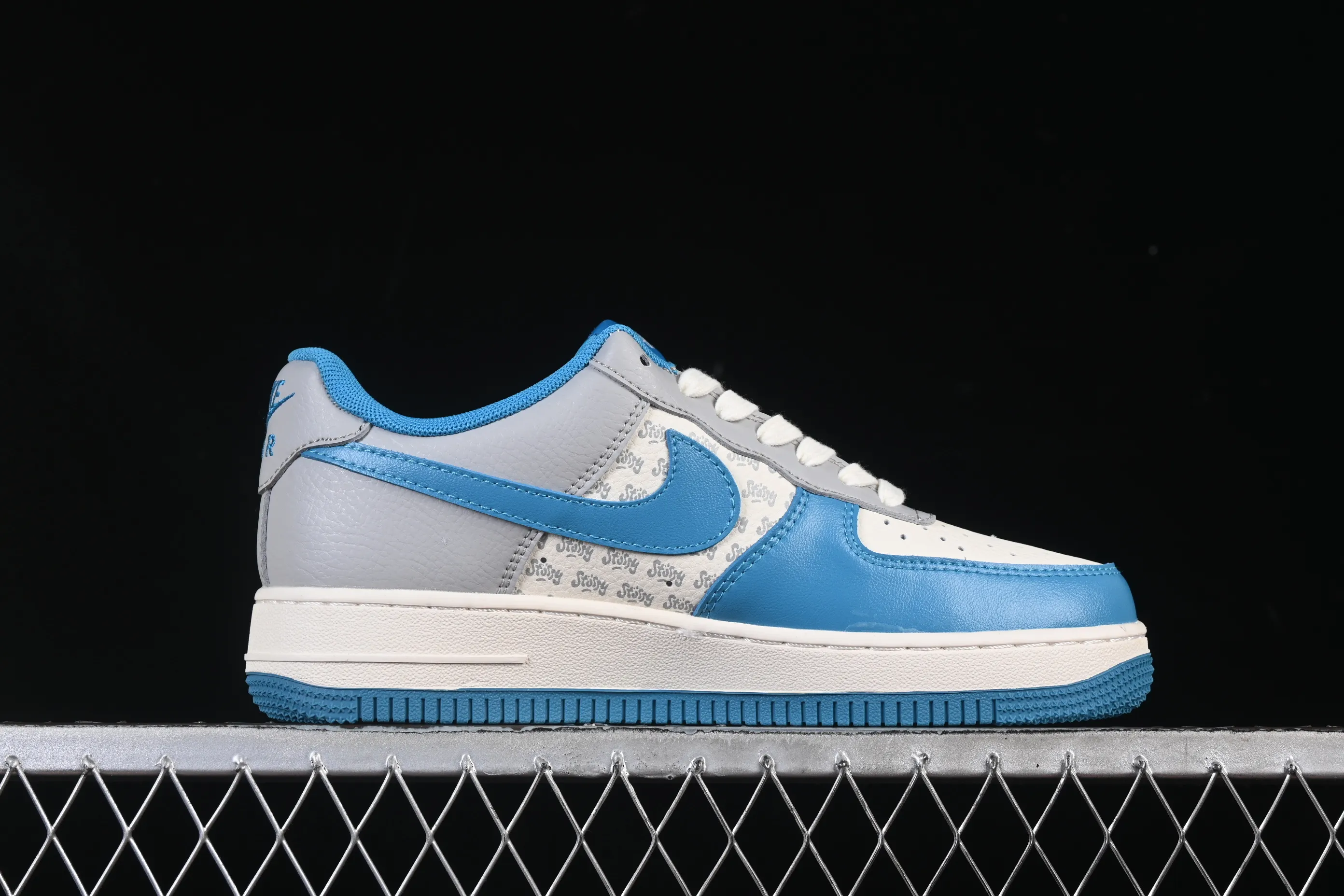 All categories Nk Air Force 1 Air Force series Nk Air Force 1 Low Air Force low-top Nike Air Force 1'07 Low Stusi co-branded milk white blue gray Air Force 1 low-top casual sneakers XD2588-607